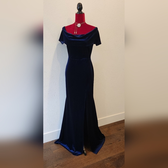 Windsor Midnight Blue Velvet Maxi Dress - Picture 1 of 7
